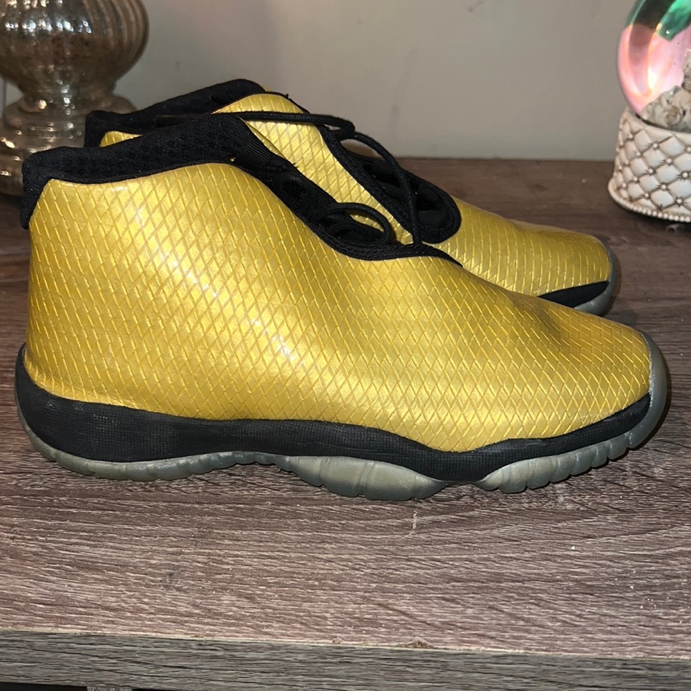 Jordan - Future - Picture 2 of 4